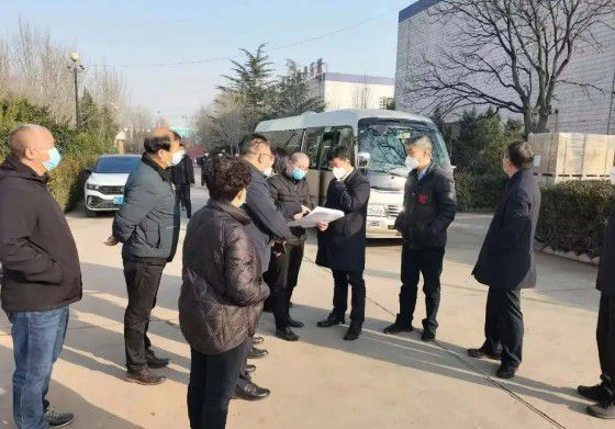 安陽市委副書記、市長(zhǎng)高永深入集團(tuán)公司援建文峰區(qū)方艙隔離點(diǎn)改建項(xiàng)目實(shí)地調(diào)研